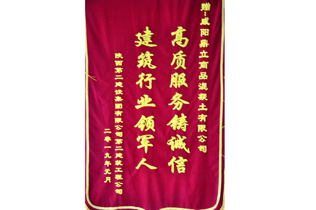 ���|�����\����I